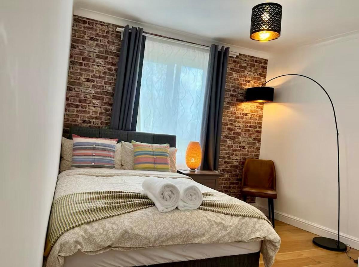 Apartment 2 Bedroom Flat Bermondsey Tower Bridge *
